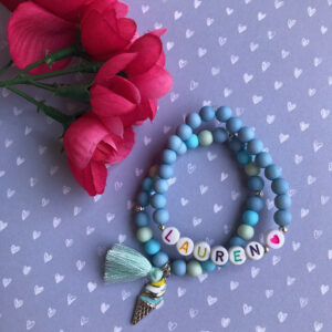 Naam-armbandje blauw