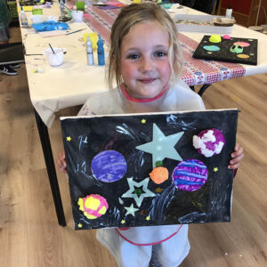 Maak je eigen galaxy-schilderij!