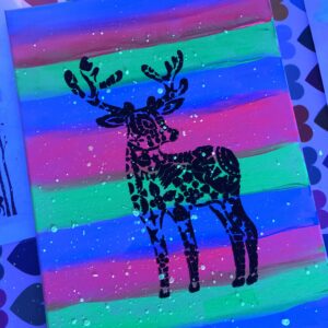 Een eigen blacklight-schilderij maken!